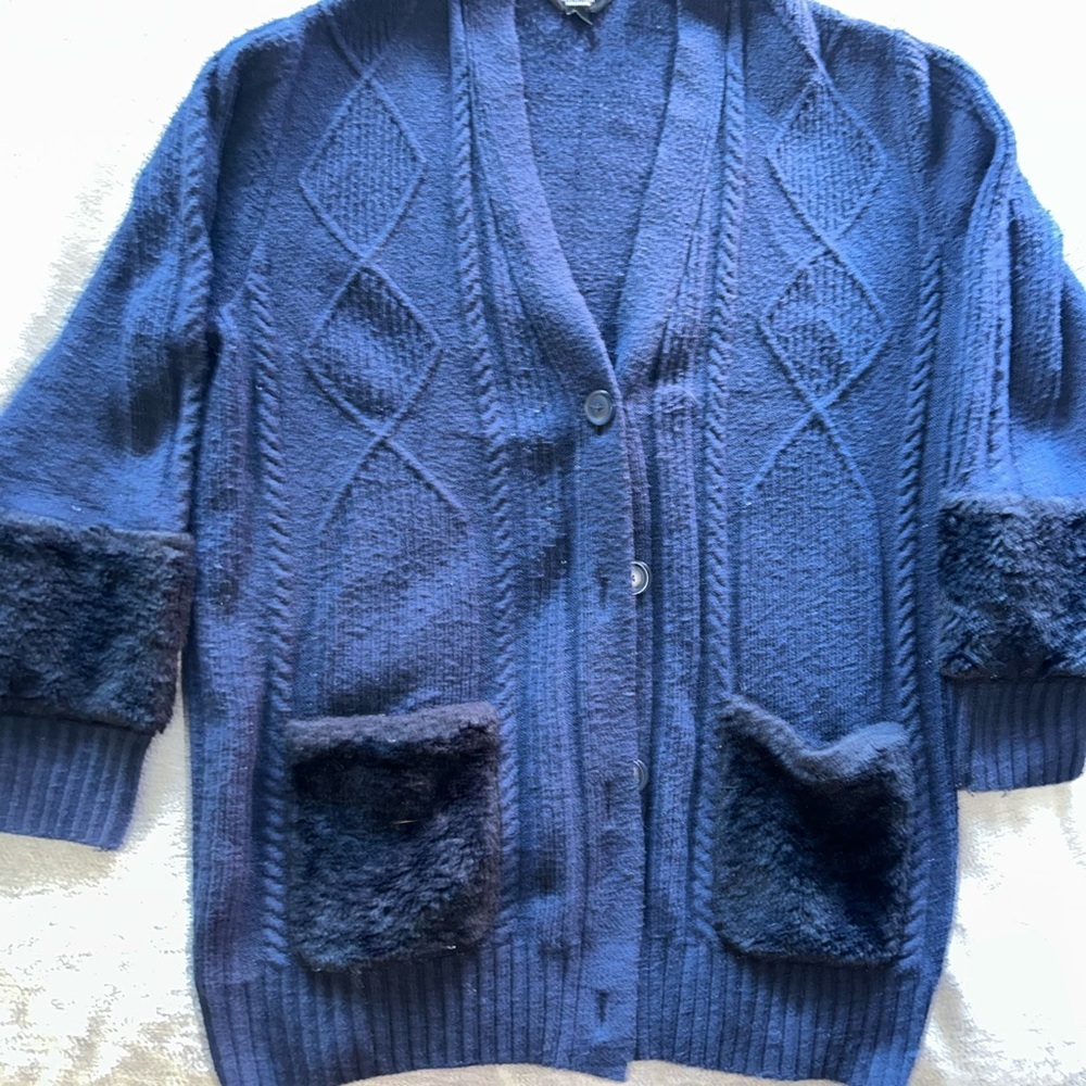 Simply Vera Vera Wang Navy Textured Cardigan with faux fur accents